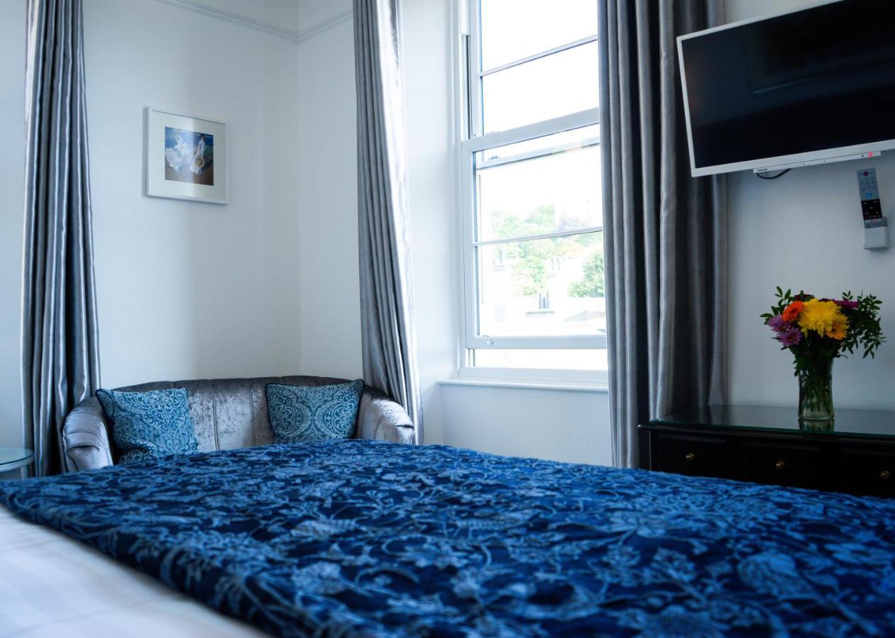 Отель Gresham Court Торки Экстерьер фото